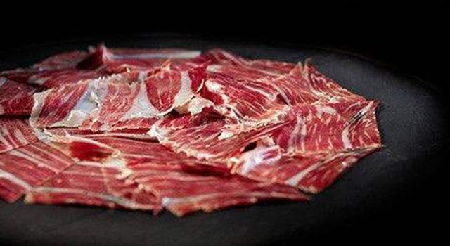 廣東美食，經典粵菜伊比利亞豬排